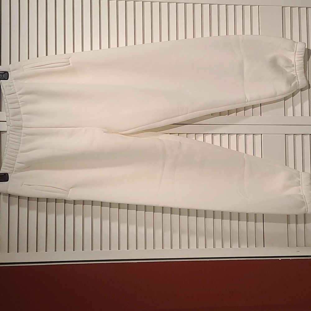 FLEECE JOGGER SWEAT PANTS winter white super soft w pockets NWT